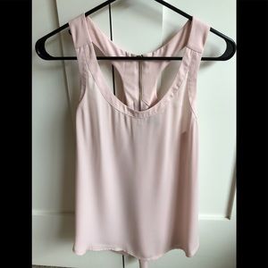 Sleeveless tank style blouse